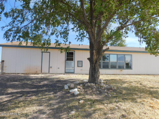 26400 North Bull Snake Road Paulden, AZ 86334 - Photo 9 of 41 back view