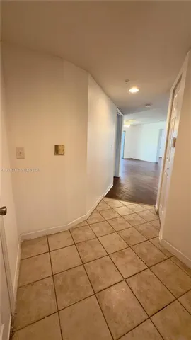 $2,100 | 4177 Haverhill Road, Unit 814, West Palm Beach, FL 33417