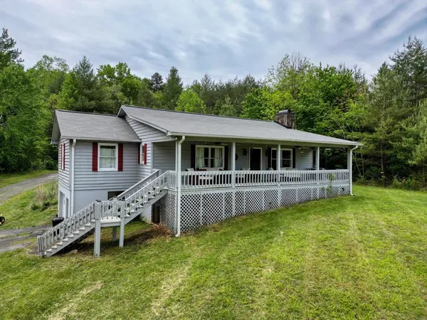 $2,750 | 1085 Jones Creek Road, Blairsville, GA 30512