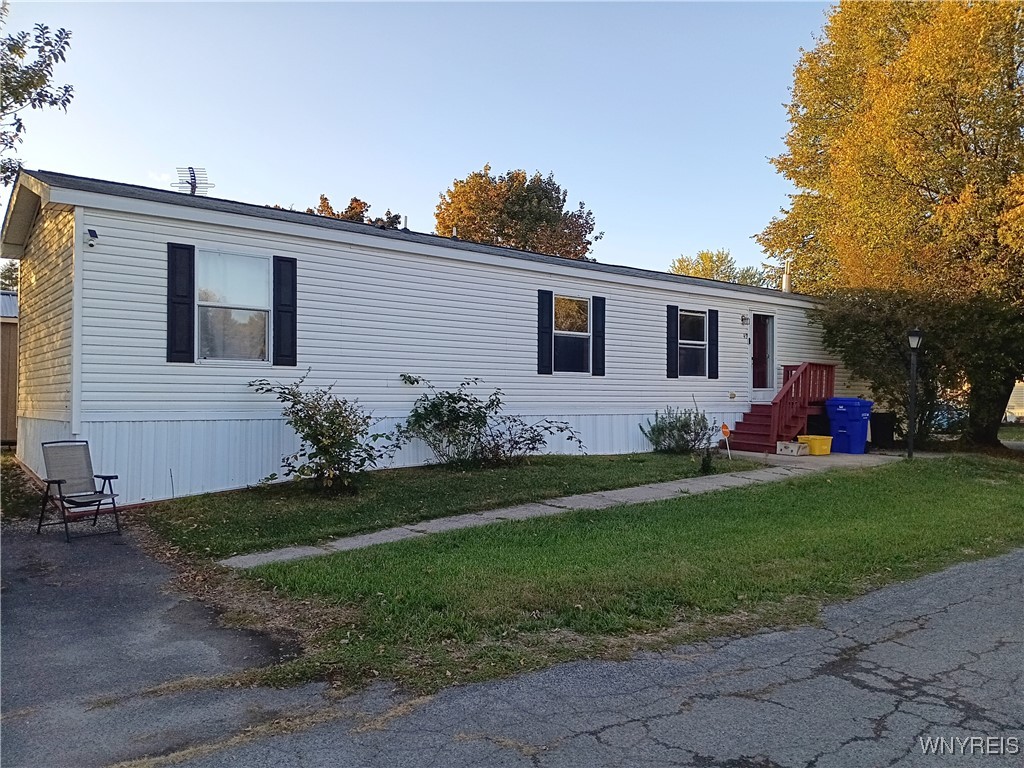 49 Sandy Brook Drive Hamlin, NY 14464 - Photo 2 of 45 Cul-de-sac view of home