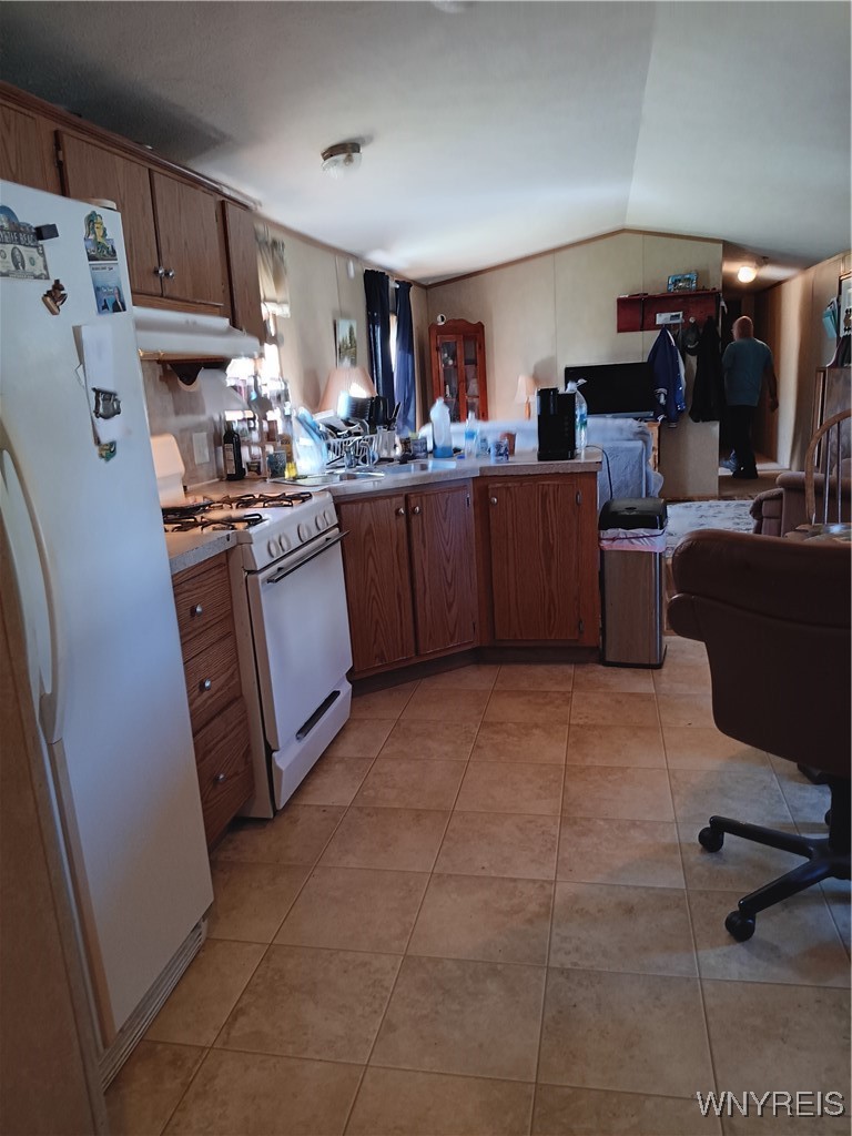 49 Sandy Brook Drive Hamlin, NY 14464 - Photo 23 of 45 kitchen