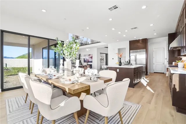$1,950,000 | 27392 Dialogue Way, Valencia, CA 91381