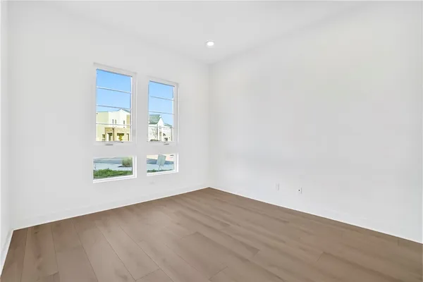 $1,890,000 | 27392 Dialogue Way, Valencia, CA 91381