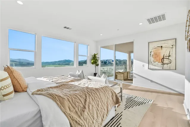 $1,950,000 | 27392 Dialogue Way, Valencia, CA 91381