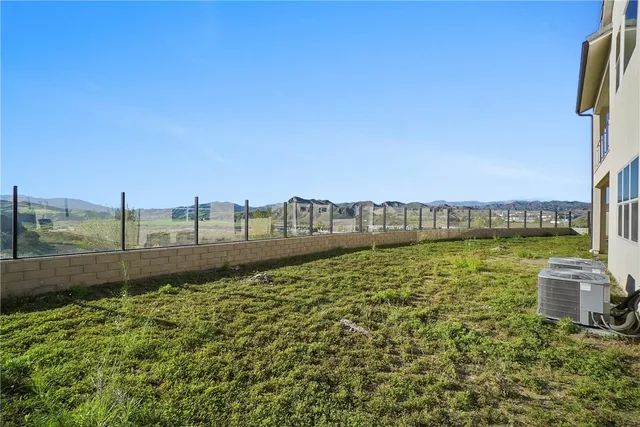 $1,950,000 | 27392 Dialogue Way, Valencia, CA 91381