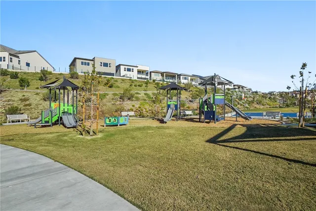 $1,950,000 | 27392 Dialogue Way, Valencia, CA 91381