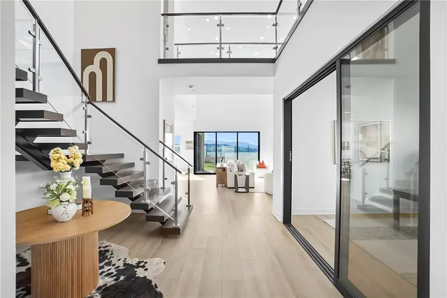 $1,950,000 | 27392 Dialogue Way, Valencia, CA 91381