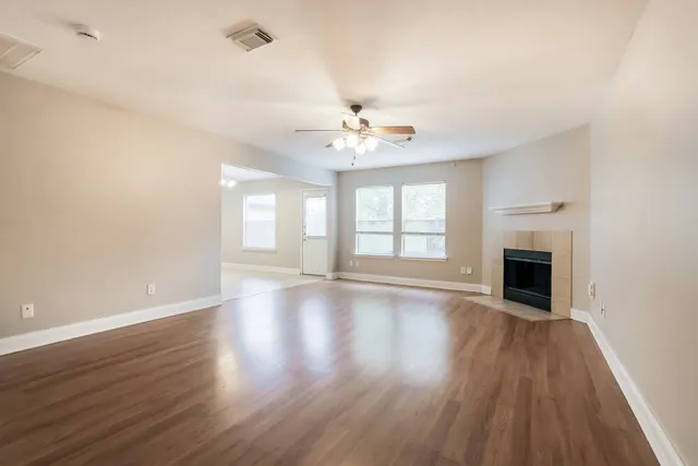 $1,880 | 19530 Sandy Bank Drive, Tomball, TX 77375