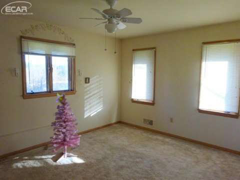 3398 North Washburn Road Davison, MI 48423 - Photo 31 of 36 20426188-30.JPG