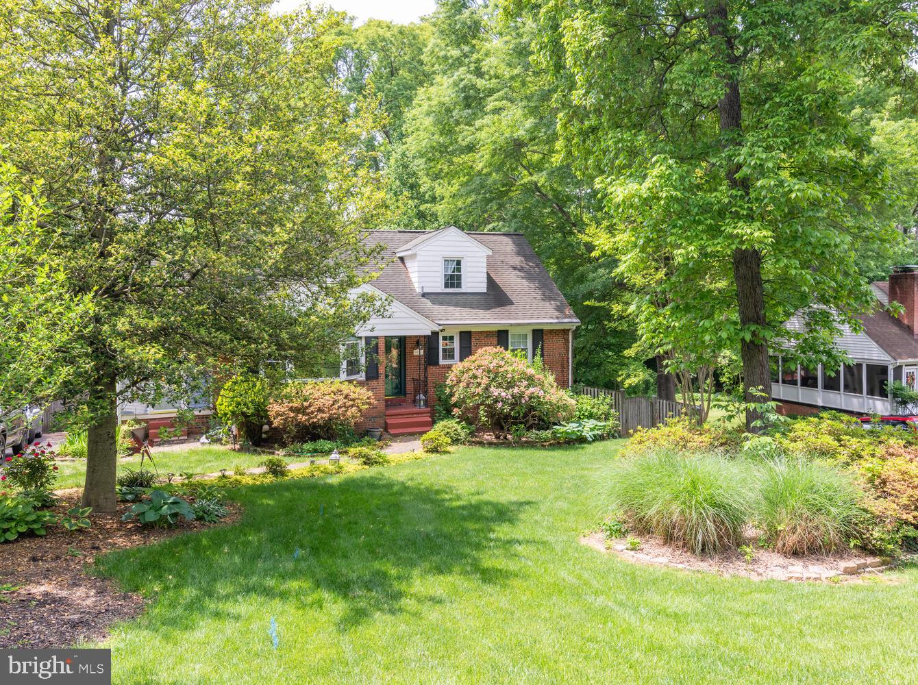 4021 Laurel Road Alexandria, VA 22309 - Photo 2 of 17