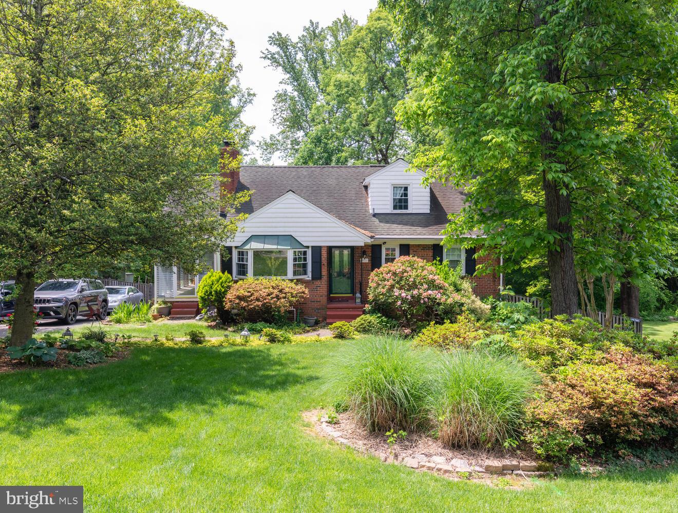 4021 Laurel Road Alexandria, VA 22309 - Photo 3 of 17