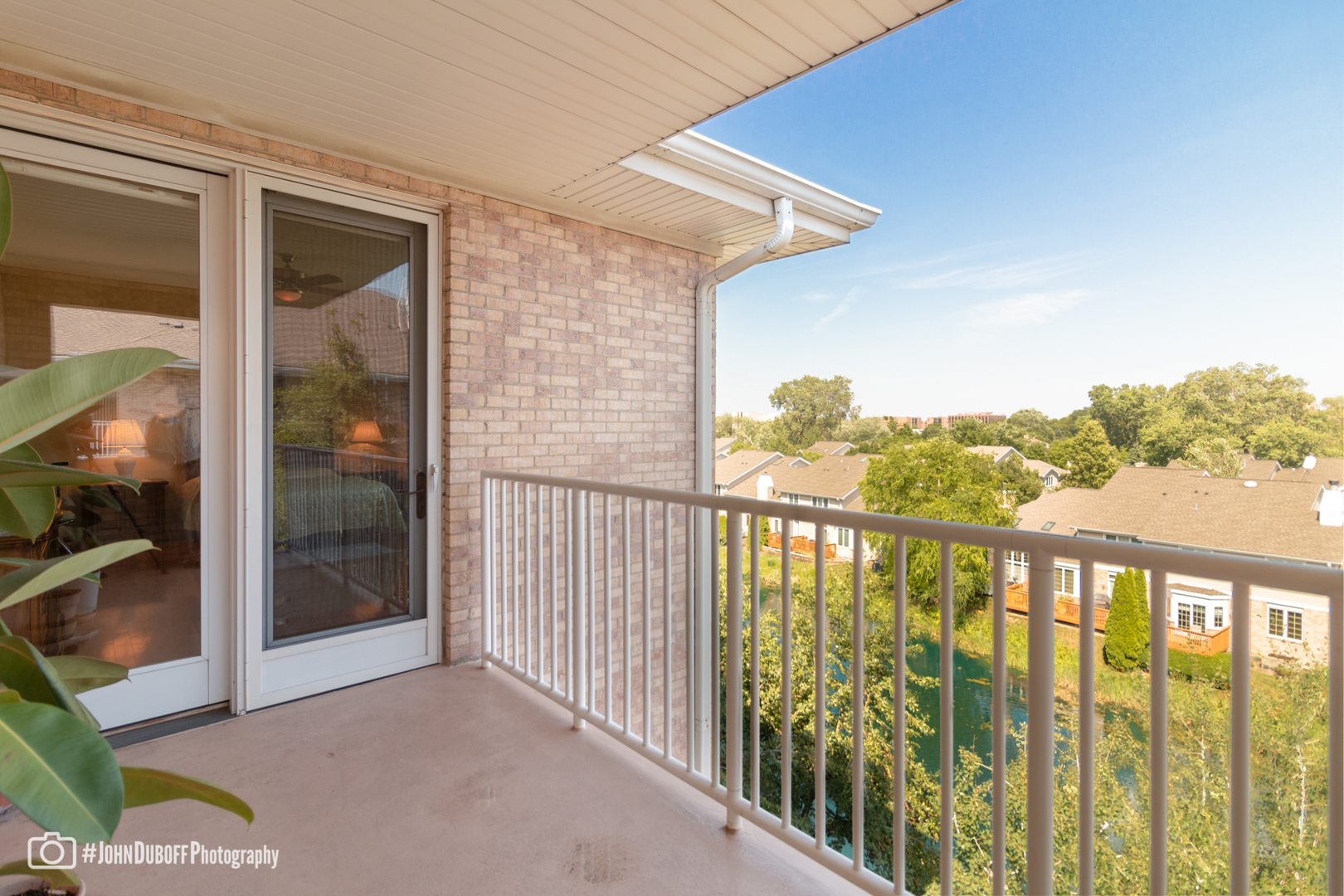 1731 Pavilion Way, Unit 502 Park Ridge, IL 60068 - Photo 9 of 17