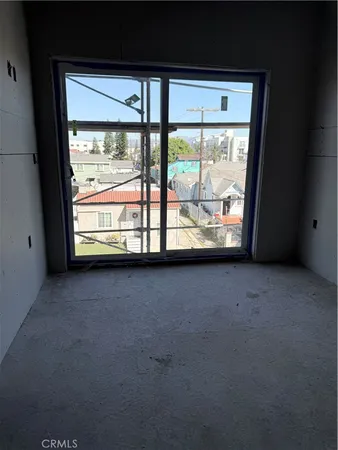 $4,575 | 1282 Leighton Avenue, Los Angeles, CA 90037