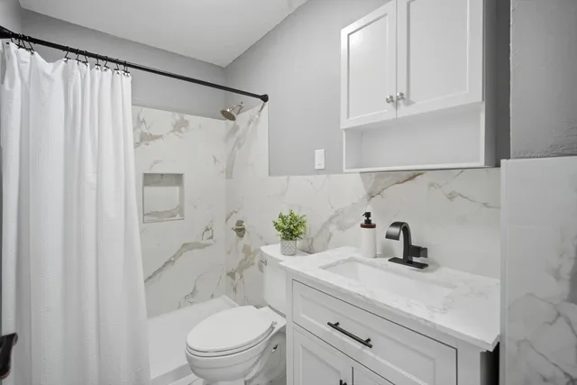 $319,900 | 25 Pheland Street, Springfield, MA 01109