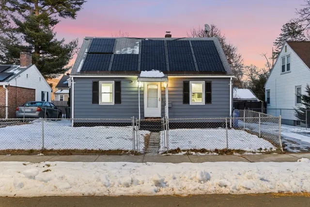 $319,900 | 25 Pheland Street, Springfield, MA 01109