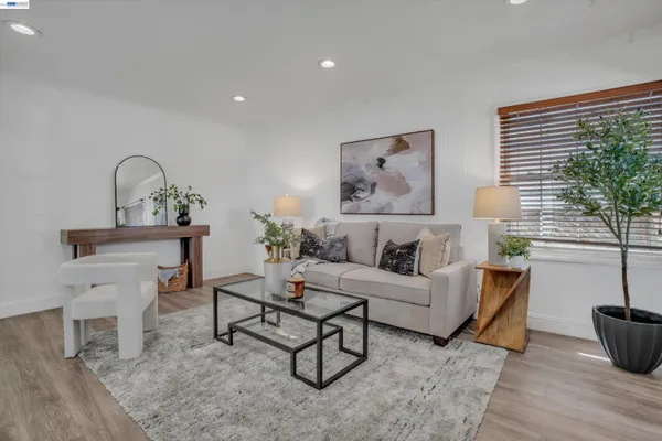 $699,999 | 26338 Hickory Avenue, Hayward, CA 94544