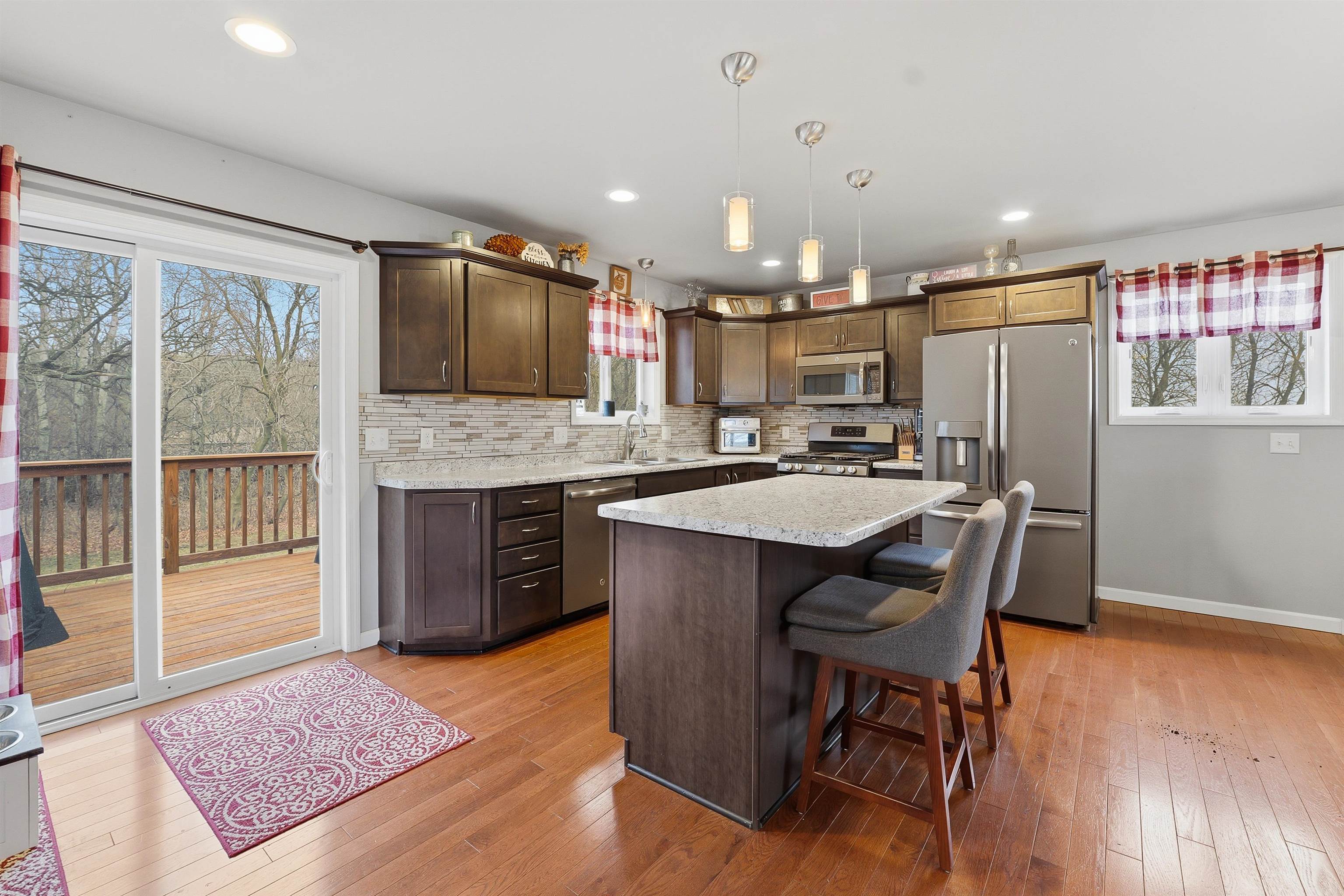 N4202 Welsh Road Juneau, WI 53039 - Photo 18 of 38