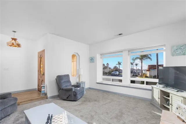 $999,000 | 834 North 5th Street, Grover Beach, CA 93433