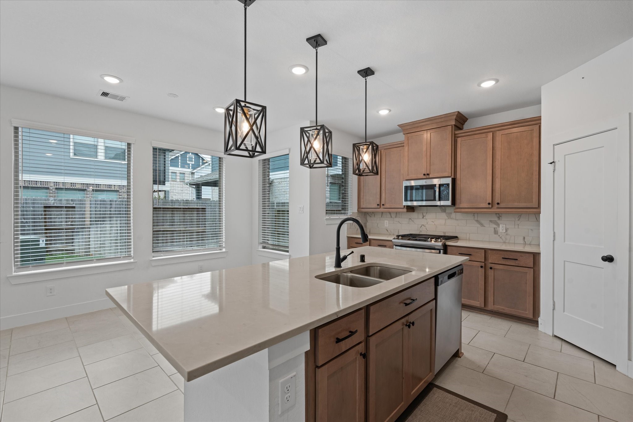 23831 Oriole Valley Trail Katy, TX 77493 - Photo 11 of 33