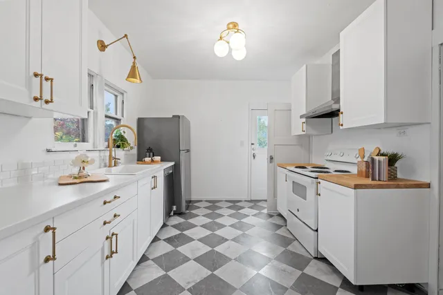 $300,000 | 812 West Jackson Avenue, Spokane, WA 99205