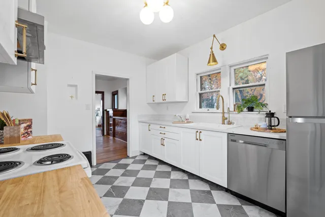 $300,000 | 812 West Jackson Avenue, Spokane, WA 99205