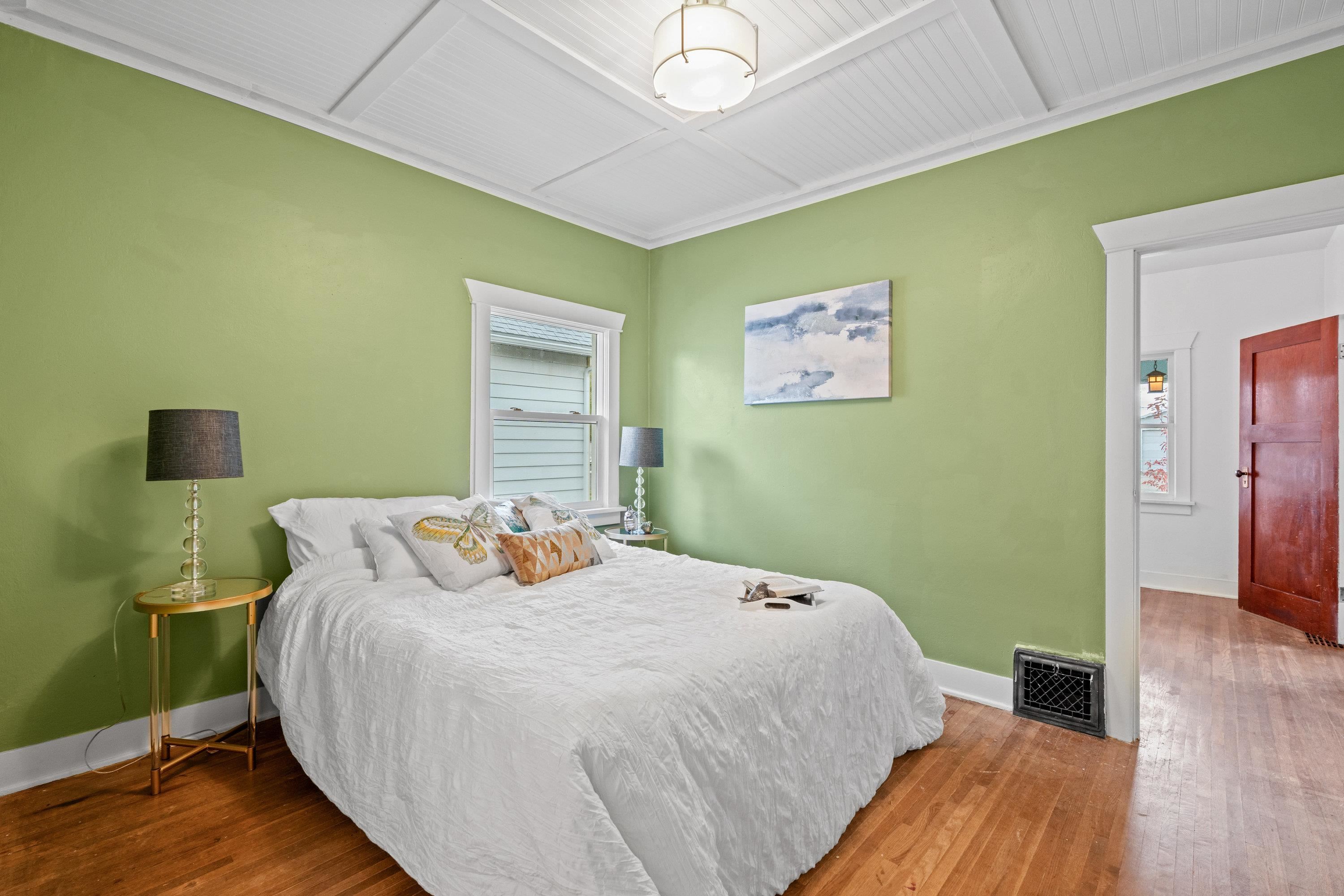 812 West Jackson Avenue Spokane, WA 99205 - Photo 17 of 32