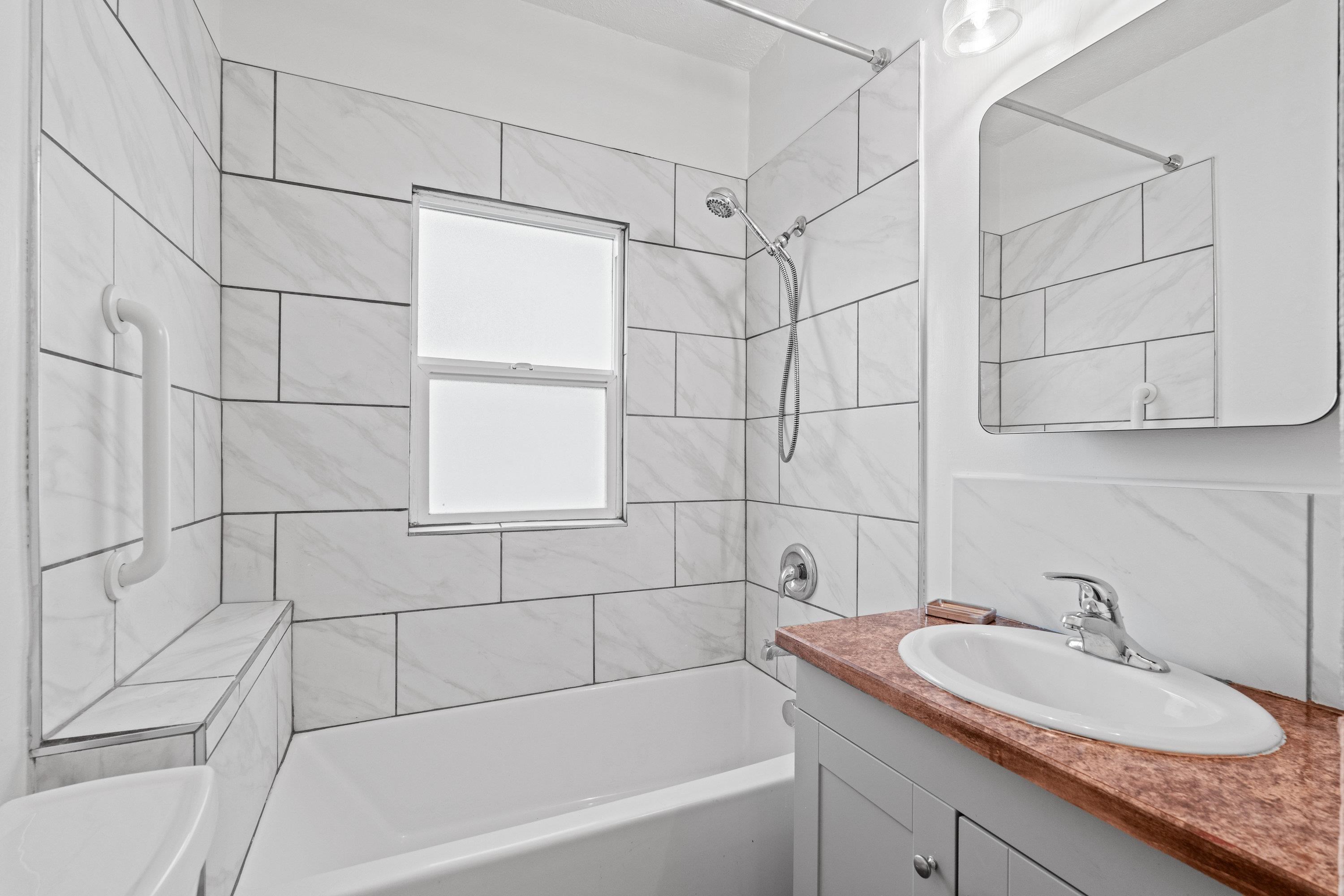 812 West Jackson Avenue Spokane, WA 99205 - Photo 18 of 32