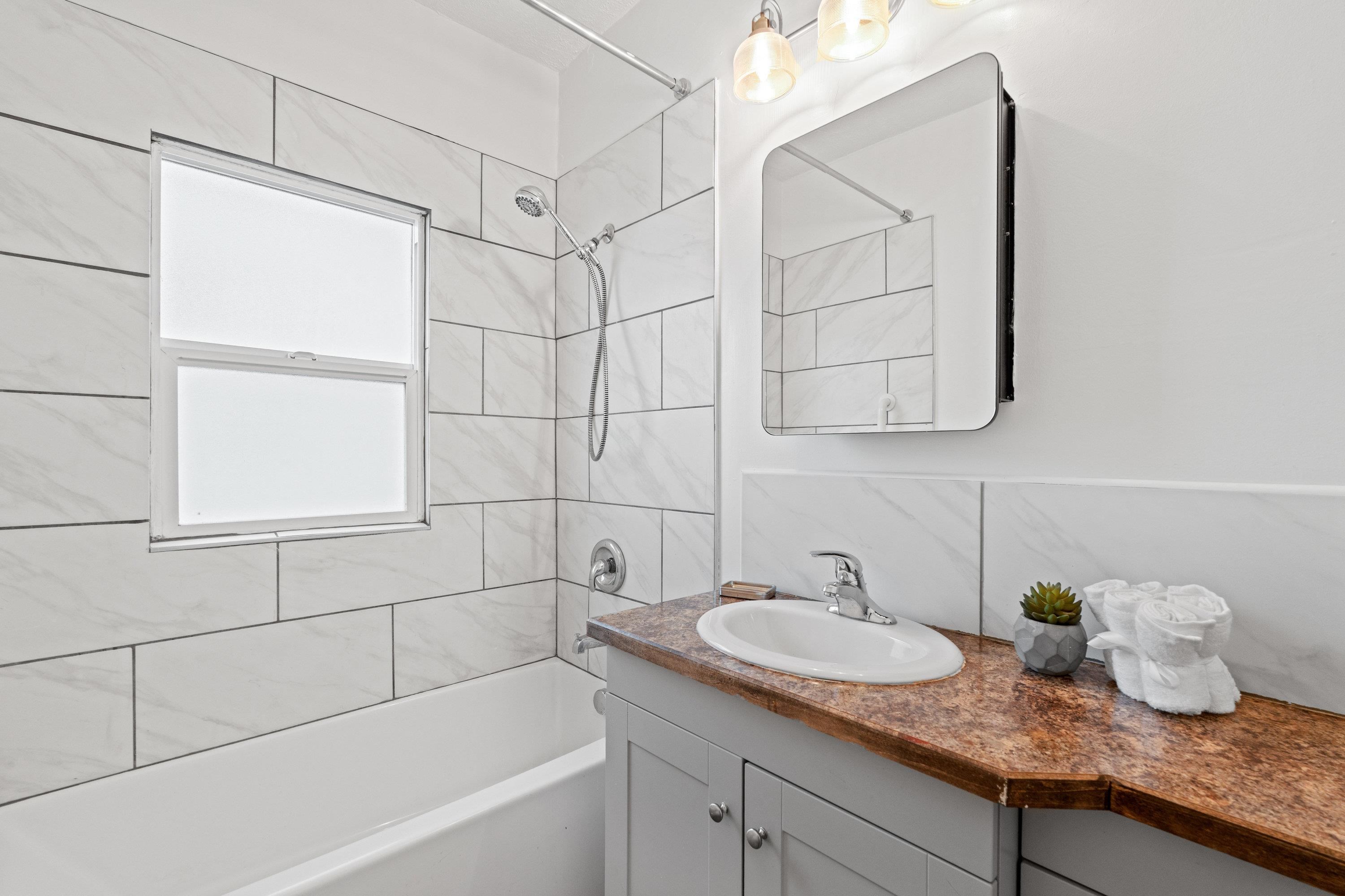 812 West Jackson Avenue Spokane, WA 99205 - Photo 19 of 32