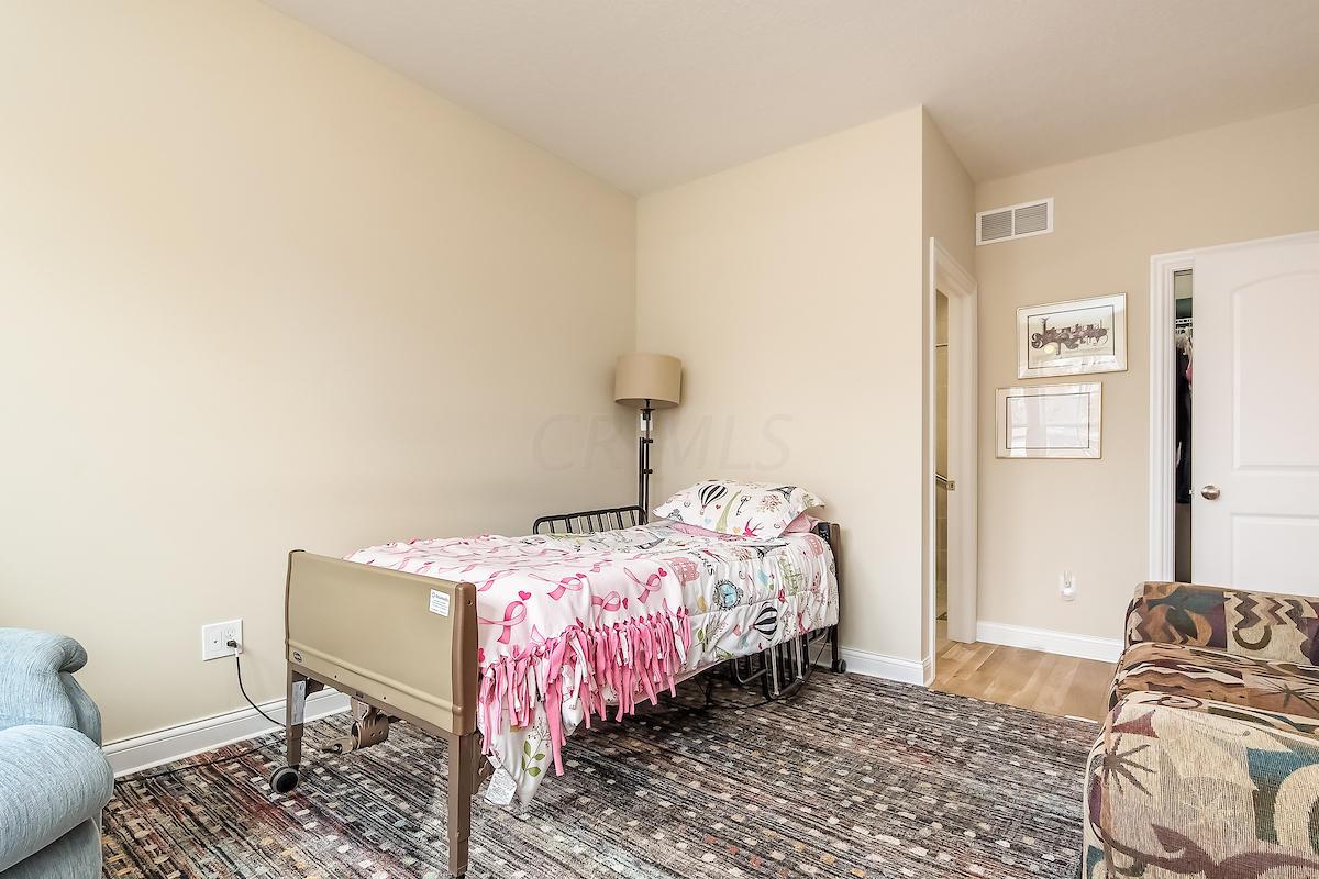 3355 Redding Road Columbus, OH 43221 - Photo 30 of 52