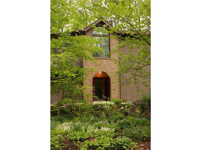 55 Walhalla Road Columbus, OH 43202 - Photo 1 of 18