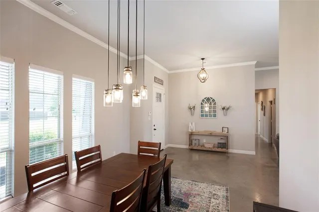 a view of a livingroom with furniture