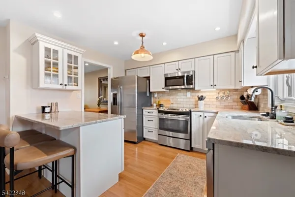 $415,000 | 1709 William And Mary Common, Hillsborough, NJ 08844