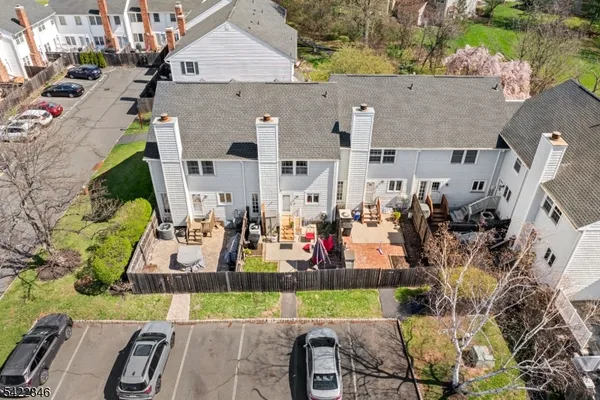 $415,000 | 1709 William And Mary Common, Hillsborough, NJ 08844