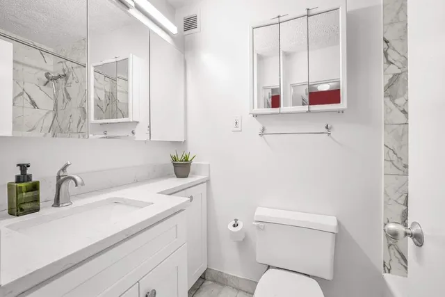 $499,000 | 280 Rector Place, Unit 1I | Battery Park City