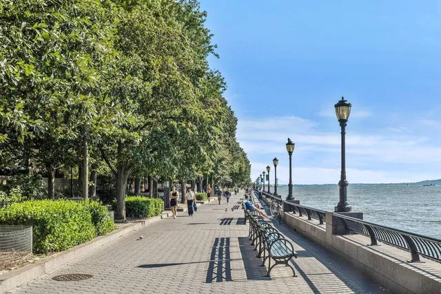 $499,000 | 280 Rector Place, Unit 1I | Battery Park City