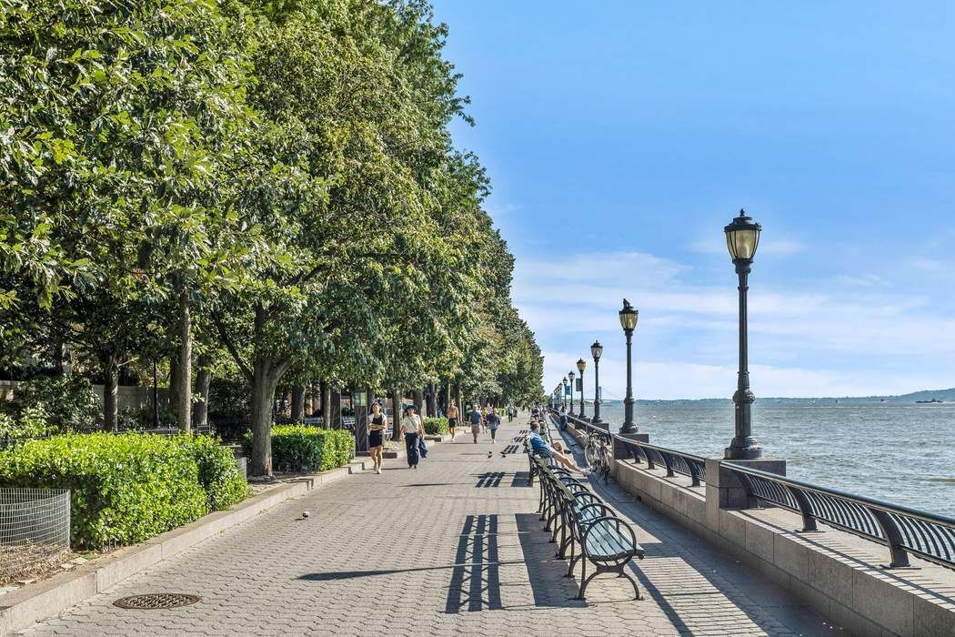 280 Rector Place, Unit 1I Manhattan, NY 10280 - Photo 7 of 9