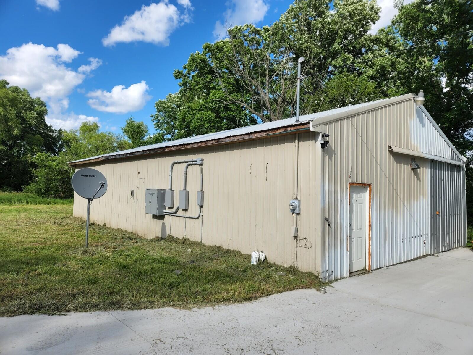 13292 Clinton Road Onondaga, MI 49264 - Photo 27 of 55 20220609_180602