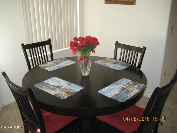 $279,999 | 3830 East Lakewood Parkway East, Unit 2085, Phoenix, AZ 85048