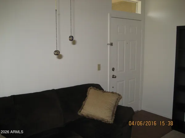 $279,999 | 3830 East Lakewood Parkway East, Unit 2085, Phoenix, AZ 85048