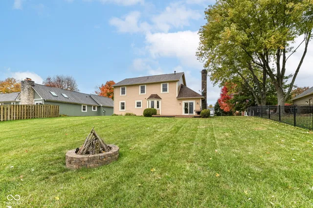 $389,900 | 9919 Harbour Pines Court, Indianapolis, IN 46256