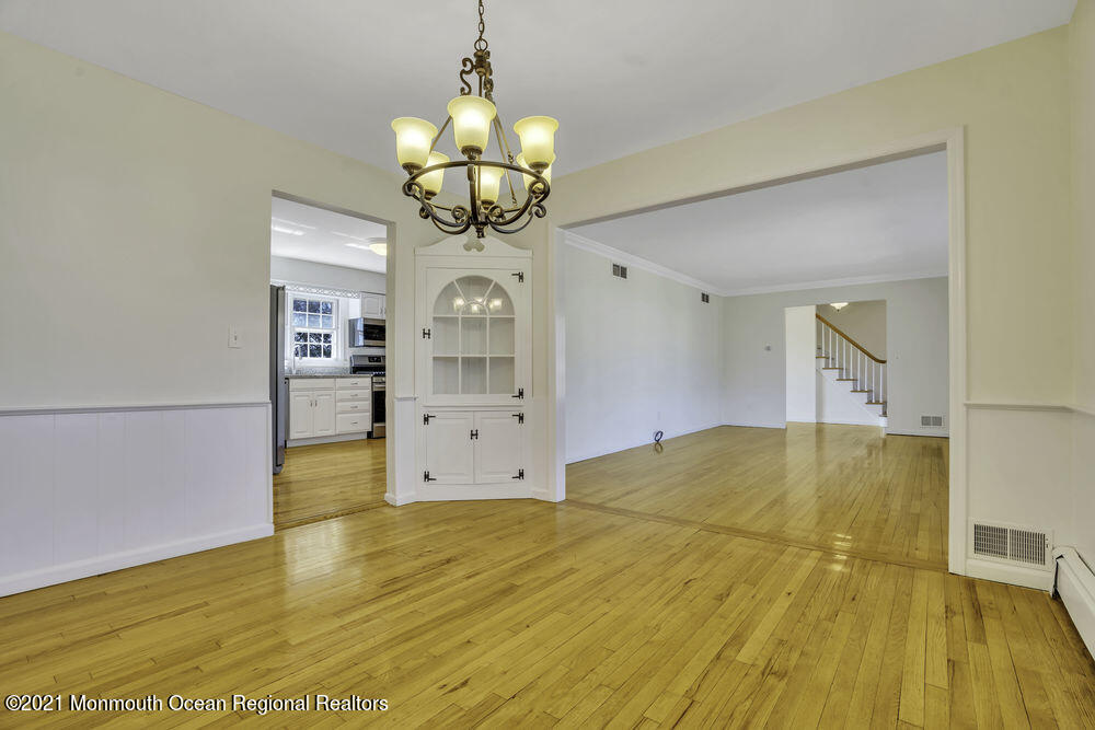 13 Colonial Terrace Colts Neck, NJ 07722 - Photo 14 of 49 018_dsc09354