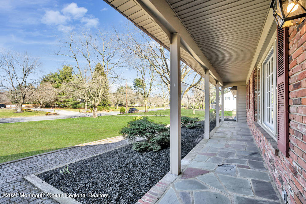13 Colonial Terrace Colts Neck, NJ 07722 - Photo 5 of 49 009_dsc09679_1