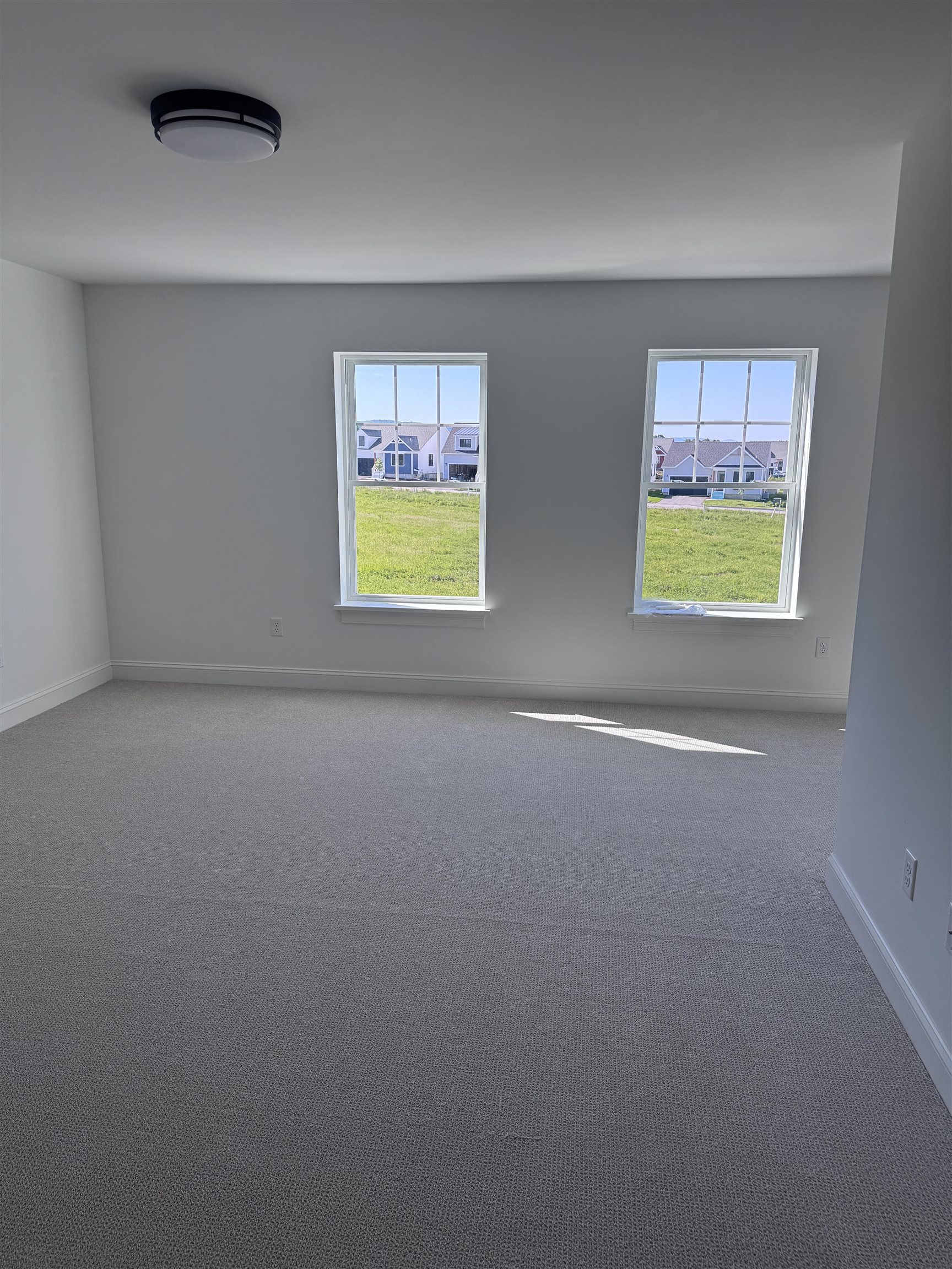 149 Aurora Road South Burlington, VT 05403 - Photo 11 of 16