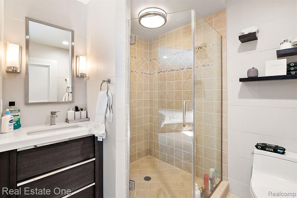 3636 Thatcher Court Rochester Hills, MI 48309 - Photo 71 of 98