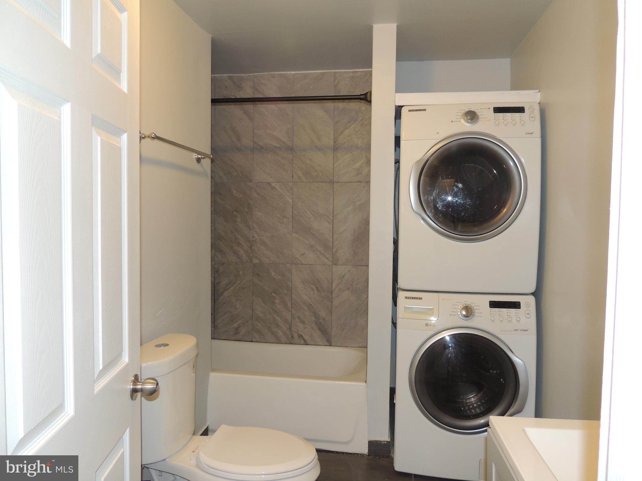 1331 Q Street Northwest, Unit 3 Washington, DC 20009 - Photo 6 of 9 Bathroom