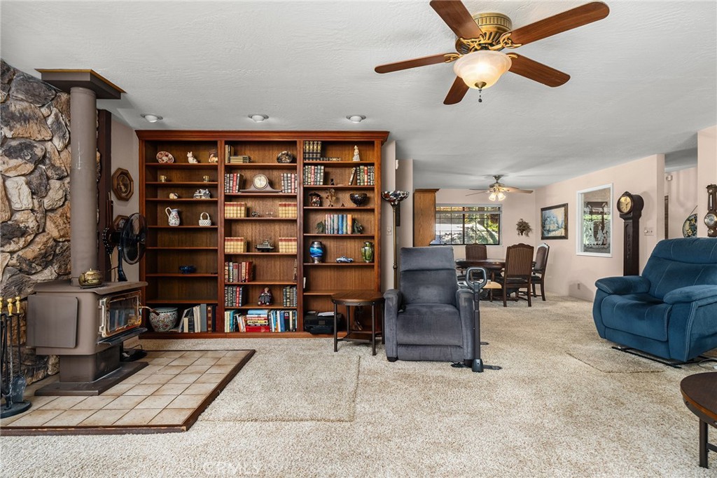 14219 Wycliff Way Magalia, CA 95954 - Photo 14 of 67 Built in book shelf