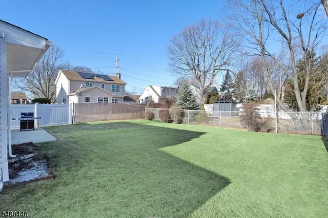 $525,900 | 22-06 Arcadia Road, Fair Lawn, NJ 07410