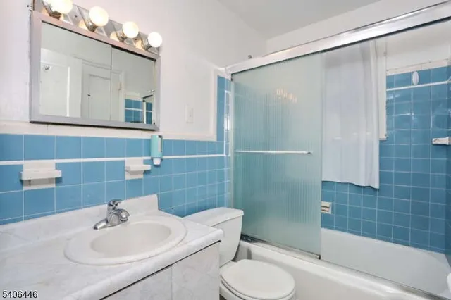 $525,900 | 22-06 Arcadia Road, Fair Lawn, NJ 07410