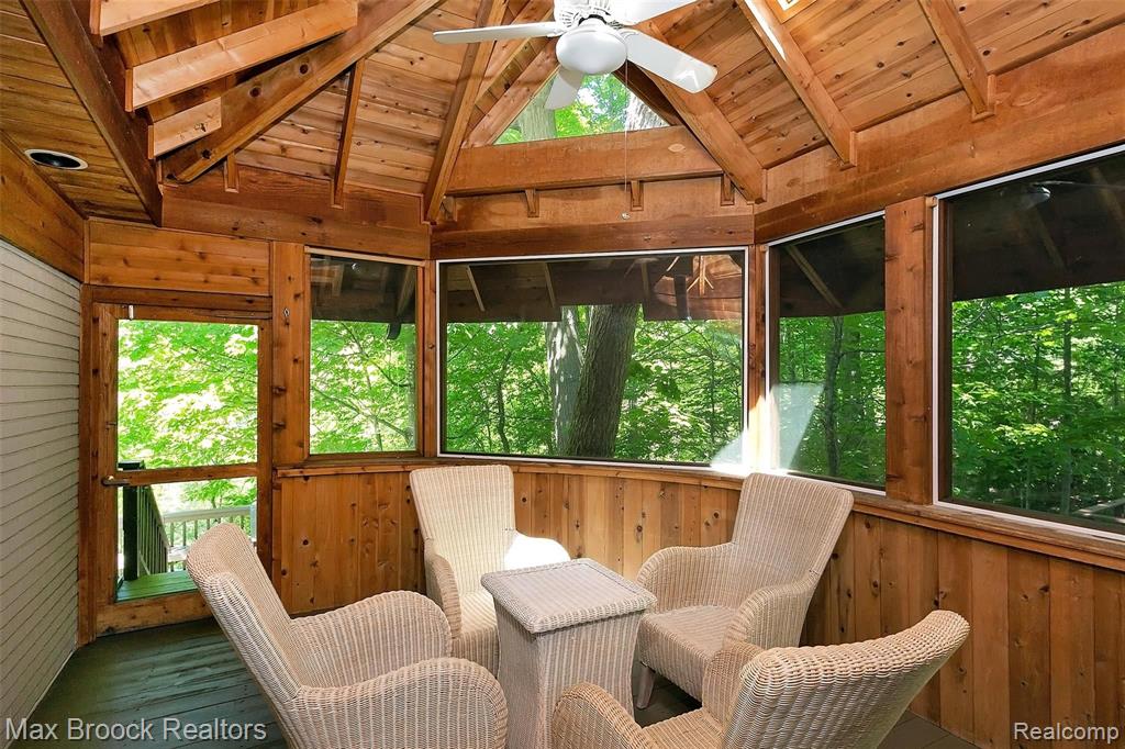 19248 Riverside Drive Beverly Hills, MI 48025 - Photo 44 of 54