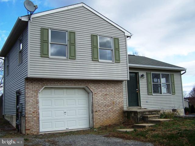 1141 May Post Office Road Quarryville, PA 17566 - Photo 1 of 17 Gallery Image 1